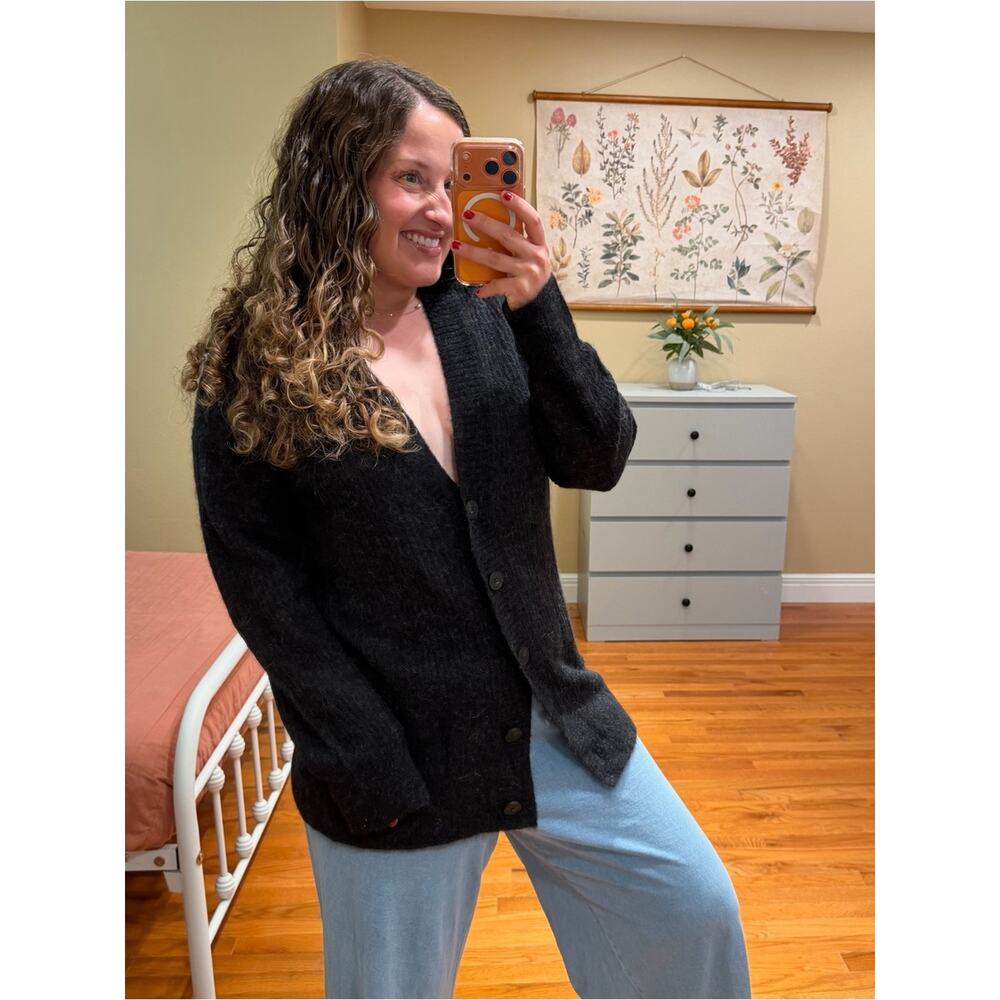 Everlane Cozy Black Charcoal Button-Front Women's Cardigan Sweater Medium - Picture 5 of 14